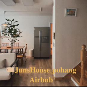 Juns House